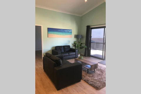 FAIRVIEW COTTAGE 25B - Waterfront Accommodation - Accommodation 4U 1