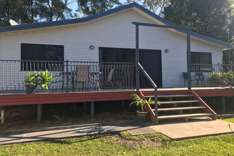 FAIRVIEW COTTAGE 25B - Waterfront Accommodation - Accommodation 4U 2