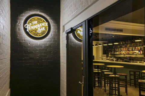 Farmers Home Hotel - Accommodation 4U 1