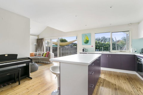 Fern Beach House - Accommodation 4U 2