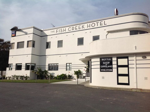 Fish Creek Hotel - Accommodation 4U 1