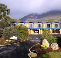 Five Clematis Views - Accommodation 4U