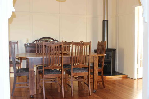 Flame Hill Vineyard - Accommodation 4U 2