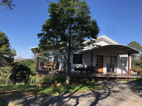 Flame Tree Chalet - Accommodation 4U 2