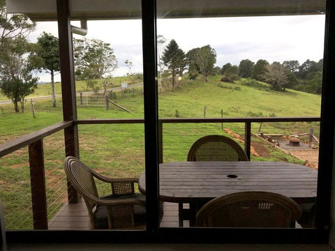 Flame Tree Chalet - Accommodation 4U 1