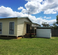 Flat 2 42 McMillan Rd - Accommodation 4U