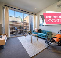 Floral on Frew - Heart of the CBD - Wifi - Netflix - Accommodation 4U