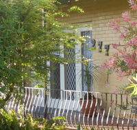 Flying Spur Motel - Accommodation 4U