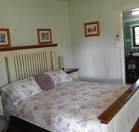Follywood Guesthouse BB - Accommodation 4U
