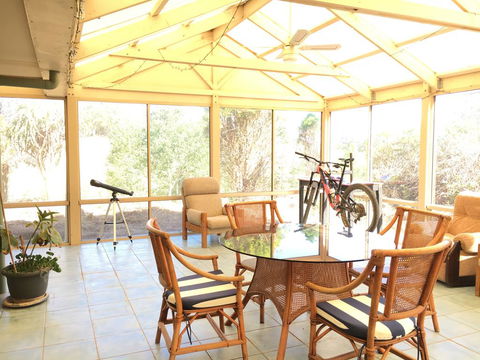 Fox Farm - Entire House Sleeps 12 Ppl - Accommodation 4U 2