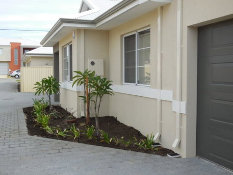 Frangipani Villa Innaloo - Accommodation 4U 1