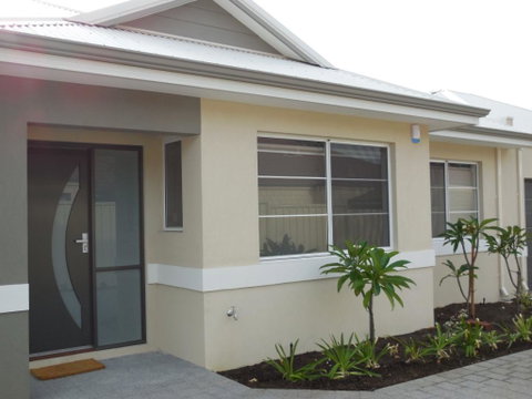 Frangipani Villa Innaloo - Accommodation 4U 0