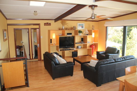 Gabbadah Beach House - Accommodation 4U 2