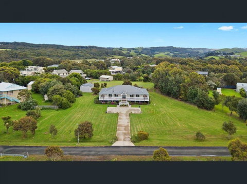GALBRAITH BEACH STUDIO 1 - Accommodation 4U 1