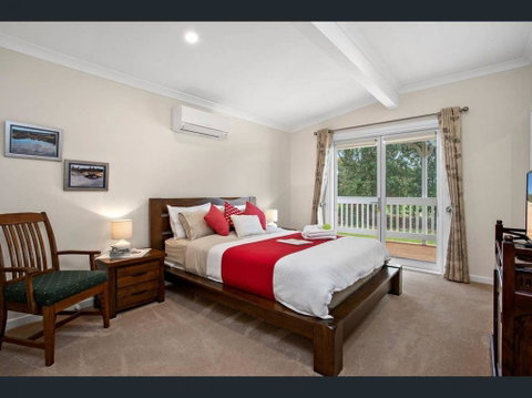 GALBRAITH BEACH STUDIO 3 - Accommodation 4U 1