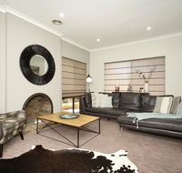 Garden City Luxury Apt - Accommodation 4U