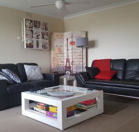Gateway to the Surf Coast and Geelong - Accommodation 4U
