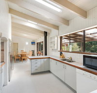 Getaway South Coast - Holiday House with Pool - Accommodation 4U
