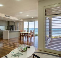 Glenelg Absolute Beachfront - One of Only Two Homes - Accommodation 4U