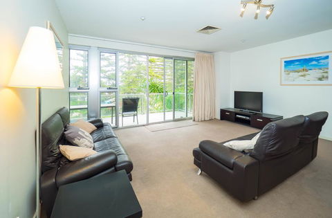Glenelg Beachside Luxury Apartments - Accommodation 4U 2