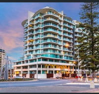 Glenelg Getaway 3 bedroom apartment - Accommodation 4U