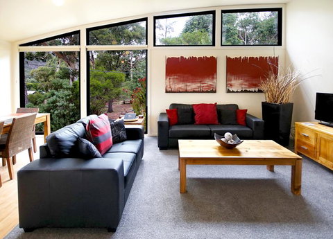 Glengarriff Townhouse 2 - Accommodation 4U 3