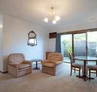 Golden Grain Motor Inn - Accommodation 4U