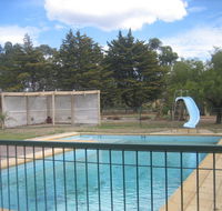 Golden Hills Motel - Accommodation 4U