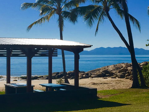 Golden Sands Beach House - Accommodation 4U 0