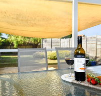 Goolwa Blue Escape - WiFi - Pet-Friendly - Accommodation 4U
