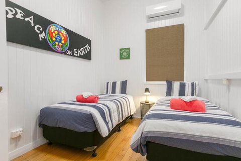 Gorgeous Cottage Close To The City - Accommodation 4U 3