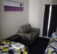 Grand Hotel Mount Morgan - Accommodation 4U