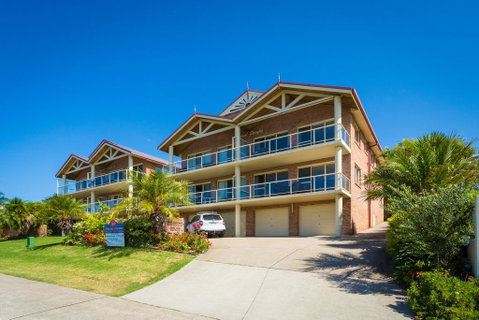Grand Pacific 1 Unit 1 - Accommodation 4U 2