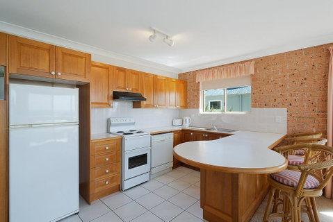 Grand Pacific 1 Unit 1 - Accommodation 4U 3
