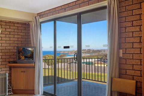 Grandview Apartment - Ocean Views - Accommodation 4U 1