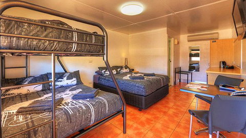 Halls Creek Motel - Accommodation 4U 3