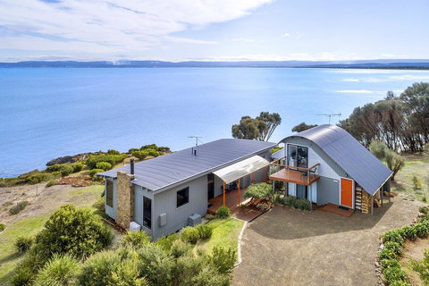 Hazards Hideaway - Accommodation 4U 0