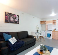 Hensman Road Apartment Shenton Park - Accommodation 4U