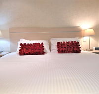 Hi 5 star luxury Adelaide City Apartment - Accommodation 4U