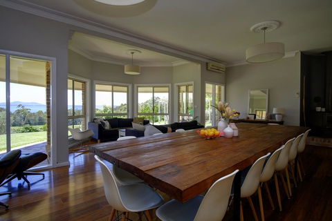 Hideaway - Pacific Palms - Accommodation 4U 0