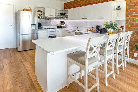 High Tide Five Star Appartment - Accommodation 4U 3