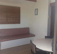 Hillcrest Tourist Park - Accommodation 4U