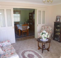 Hillview B  B Forbes - Accommodation 4U