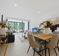 HomeHotel-New and walking to shoppingSuper clean - Accommodation 4U