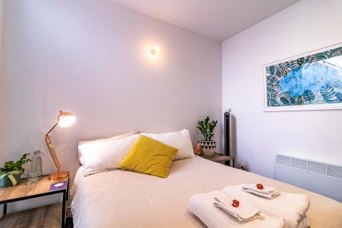 Homestay In The Heart Of Fitzroy - Walk To CBD - Accommodation 4U 2