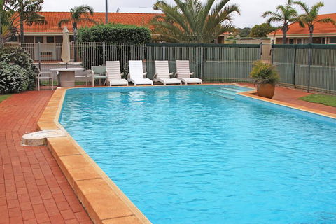 Hospitality Geraldton, SureStay By Best Western - Accommodation 4U 0