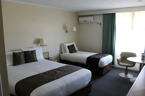 Hospitality Geraldton, SureStay By Best Western - Accommodation 4U 3