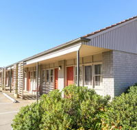 Hotel Canobolas Motel and Units - Accommodation 4U