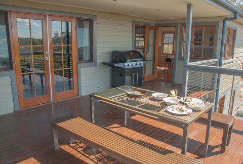 Ironstone Views - Accommodation 4U 3