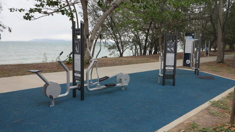 Island View Unit 2 / 40 Marine Parade - Accommodation 4U 0